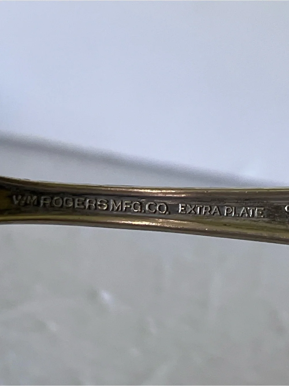 VTG Wm. Rogers Extra Plate Silverplate Pierced Pie Server Floral Motif